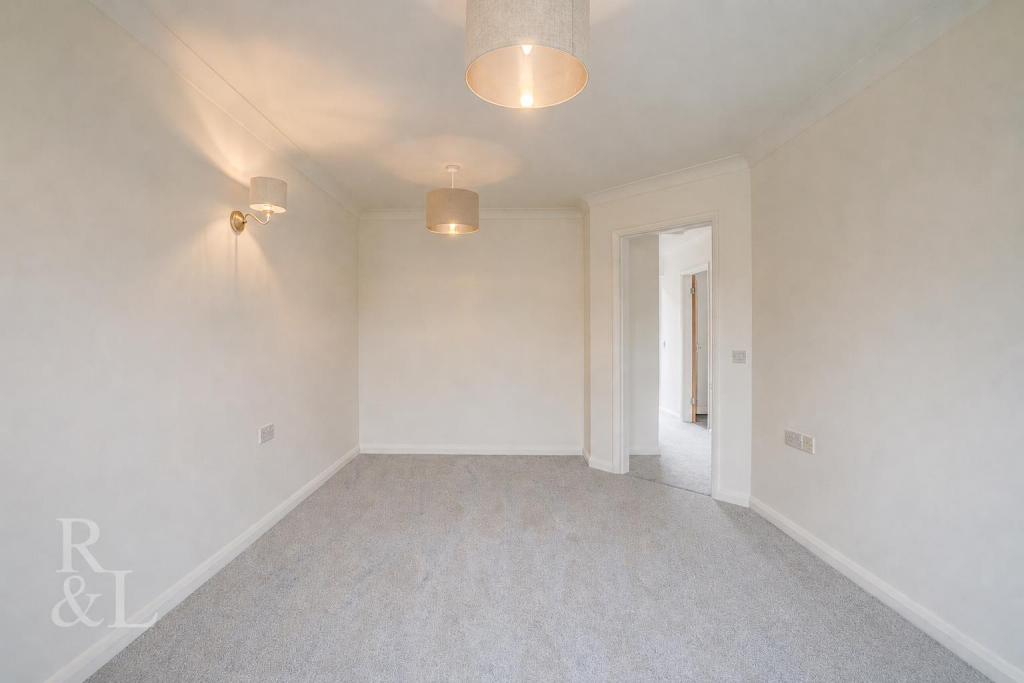 House in Rushcliffe, Keyworth - View 5