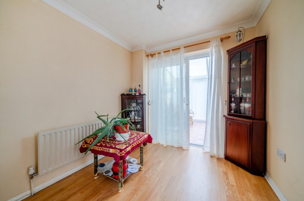 Roxholm Close, Ruskington, Sleaford, Lincolnshire, NG34 - View 6