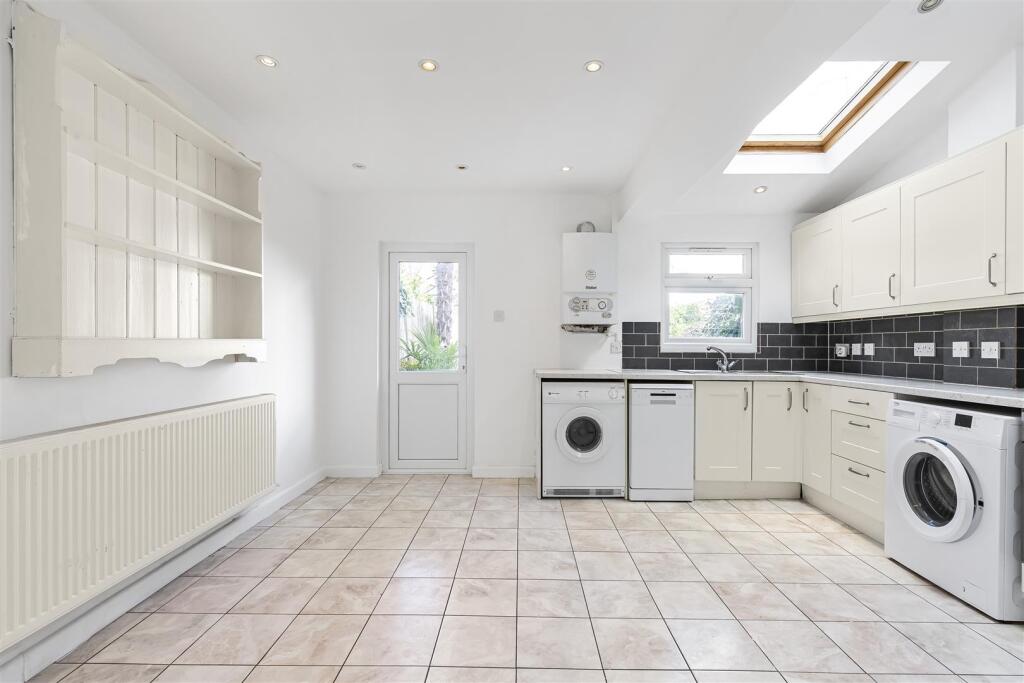 Princes Road, East Sheen, SW14 photo 3