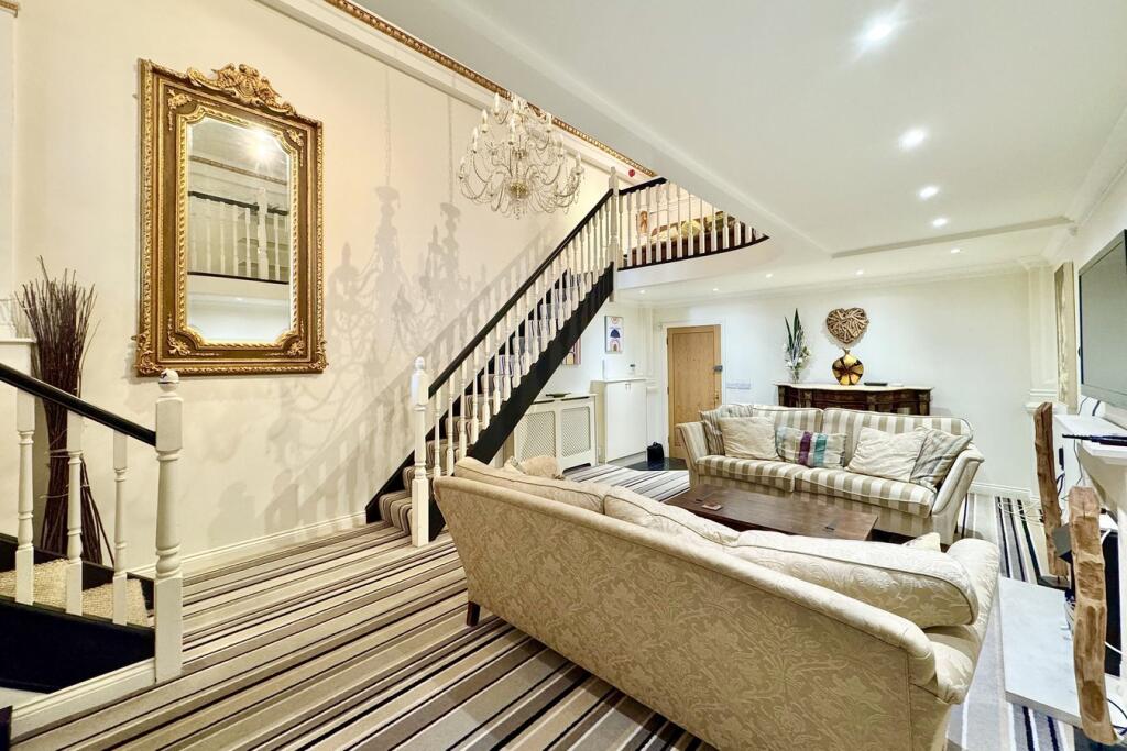 Owls Road, Boscombe Spa, Bournemouth, BH5 – další