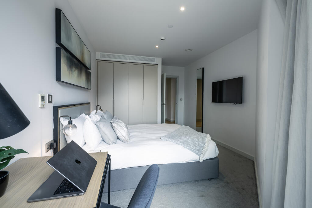 Apartment in Manchester - More