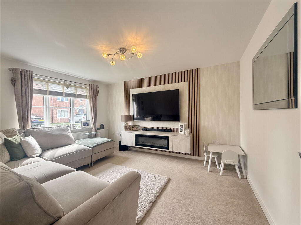 Pascoe Drive, Ormesby photo 4