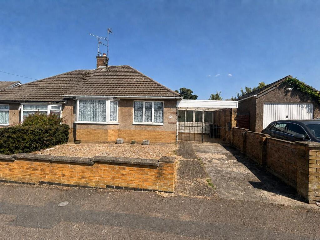 Main image of property: Glebe Avenue, Hardingstone, Northampton NN4