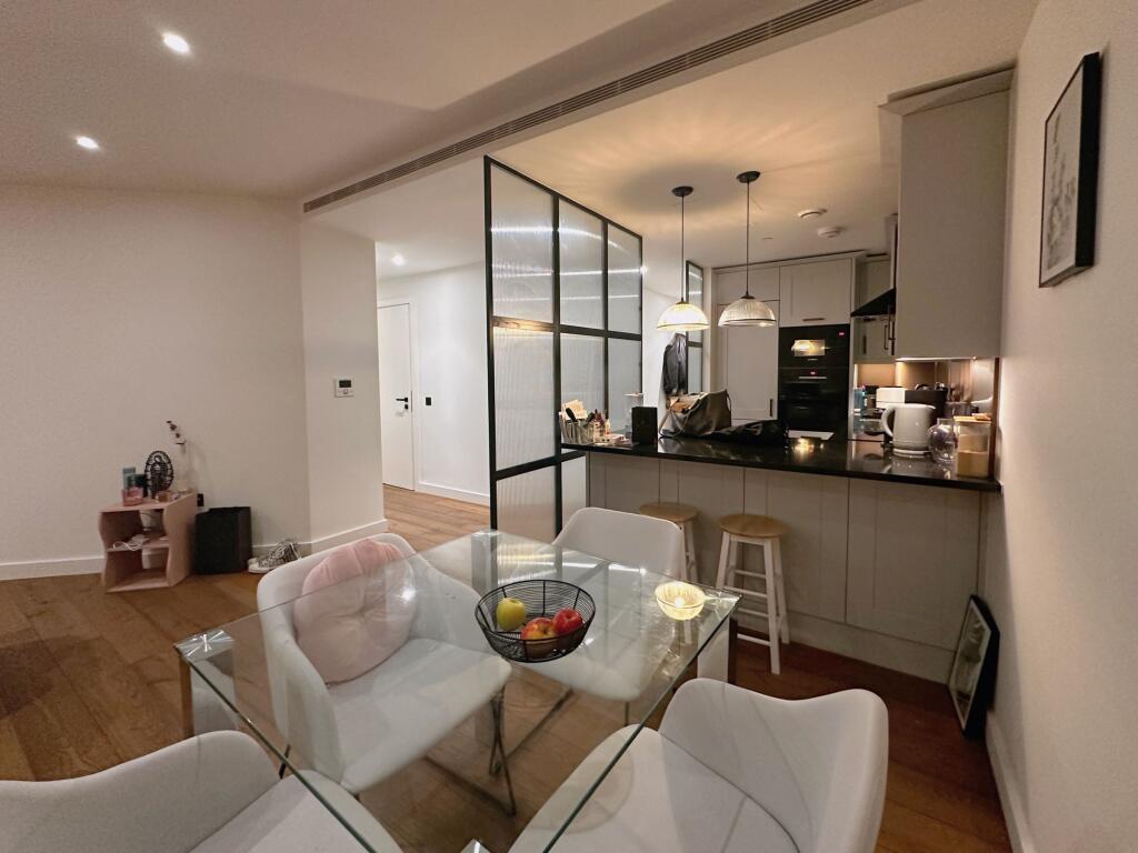 Flat , Emery Way, London - View 5