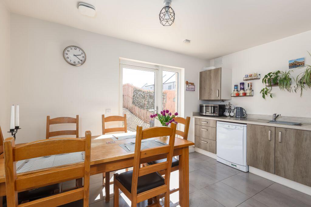 House in Edinburgh, Sighthill - View 3