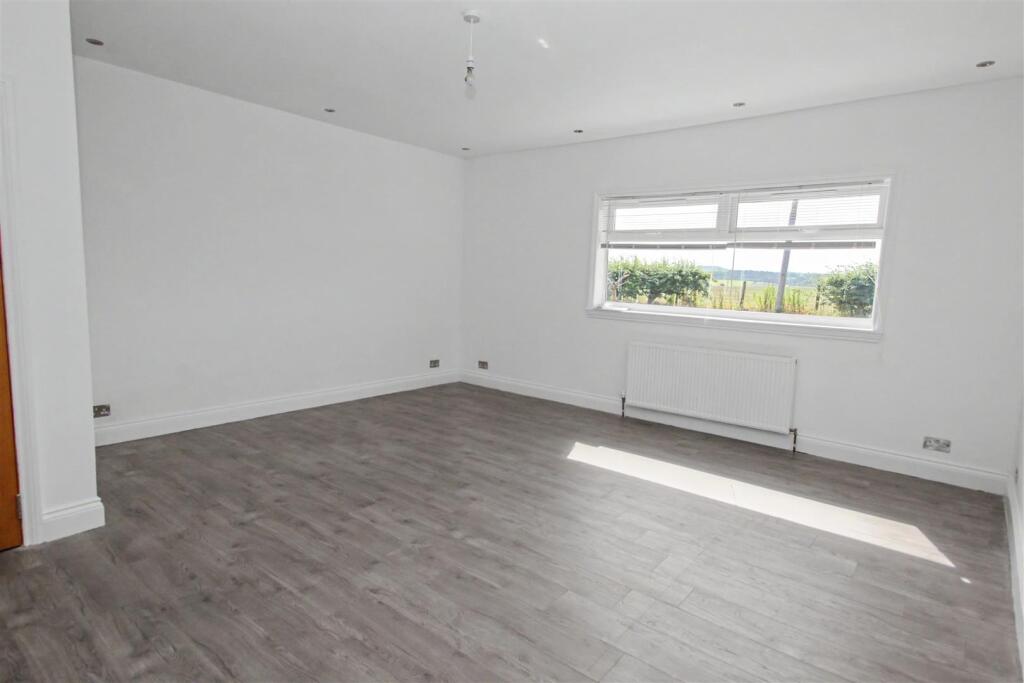 House in Motherwell - More