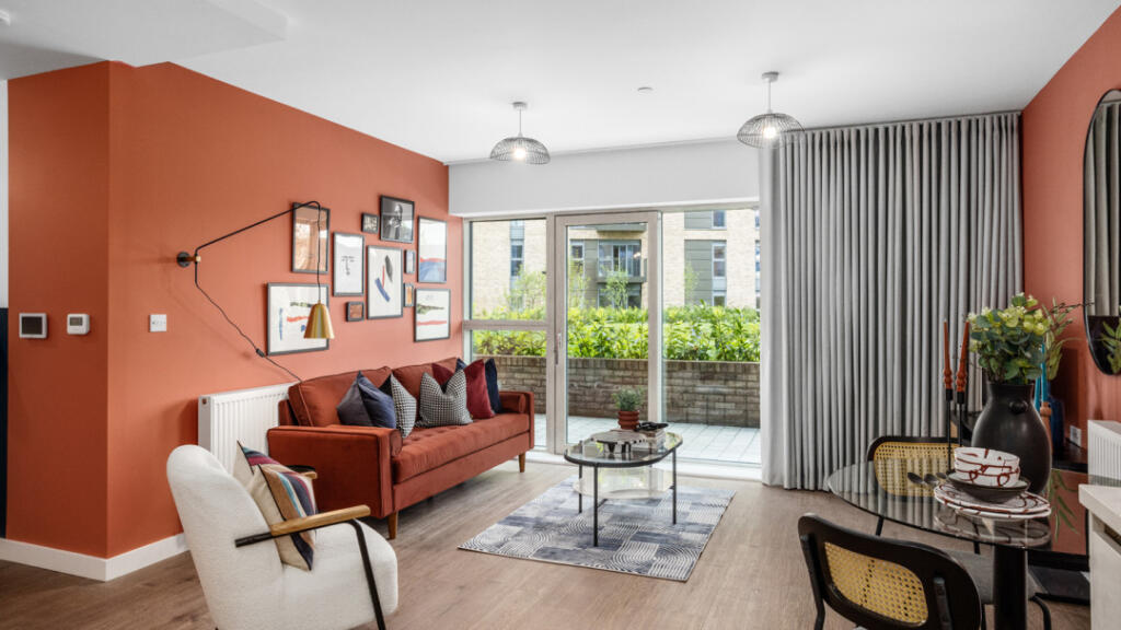 Main image of property: 51 Flagstaff Road, Reading,
RG2 6BW