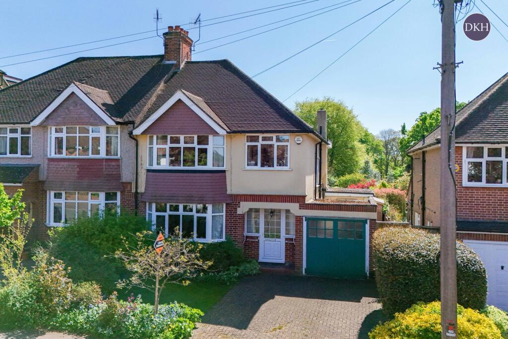 4-bed semi-detached on Parkside Drive, Cassiobury, £900,000
