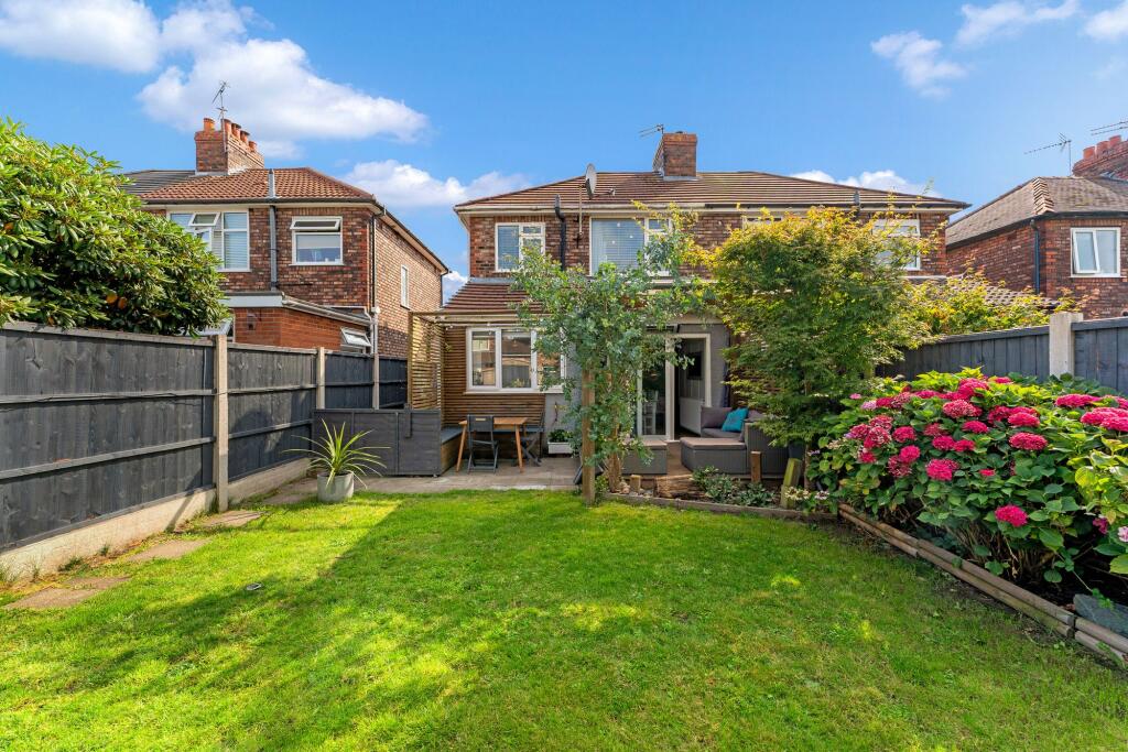 House in Widnes, Victoria Park - View 2