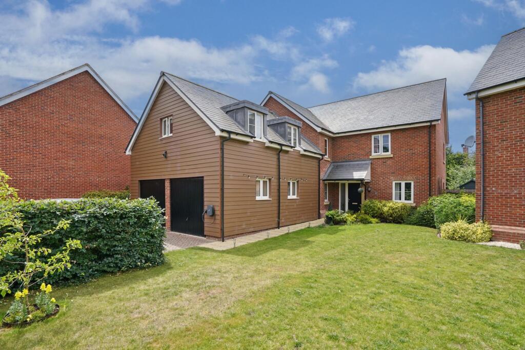 Main image of property: Whitfield Gardens, East Hanney, OX12