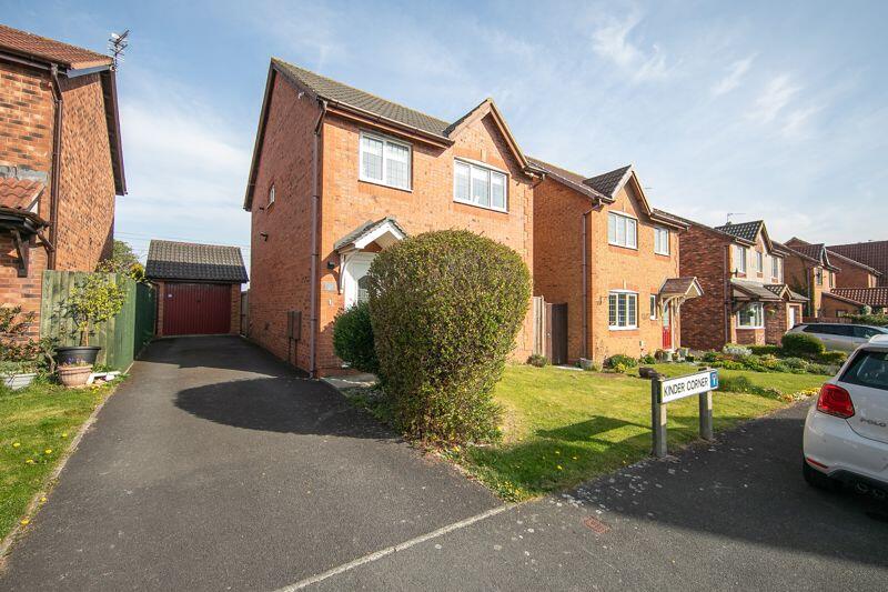 3-bed detached on No. 1, Kinder Corner, Poulton-le-Fylde, Lancs FY6 7FQ, £250,000