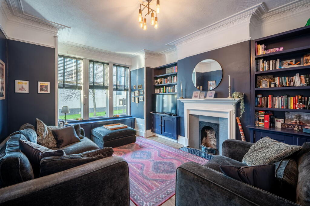 House in Kirkcaldy - More