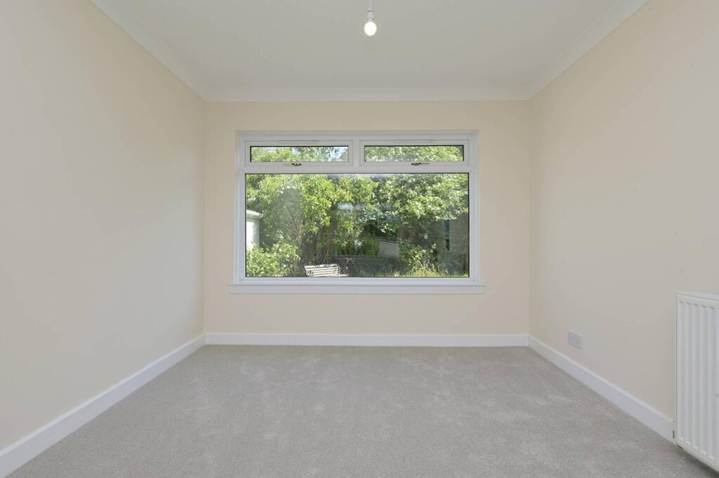 2 West Park, Carnock, Dunfermline, KY12 9JU photo 3
