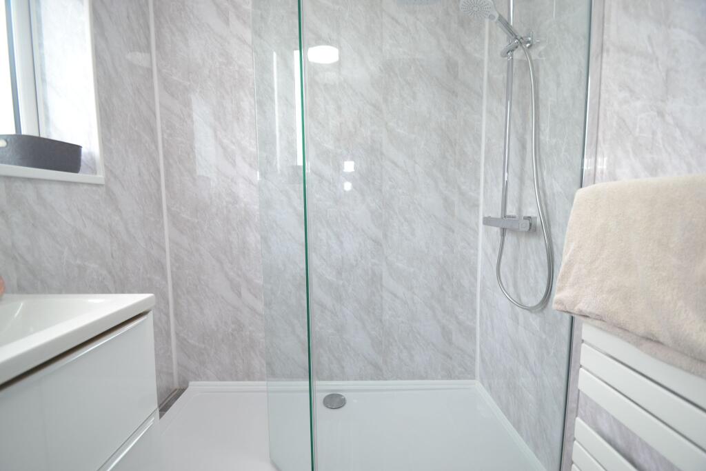 Additional image 11 of Brackendale Avenue, Thackley,