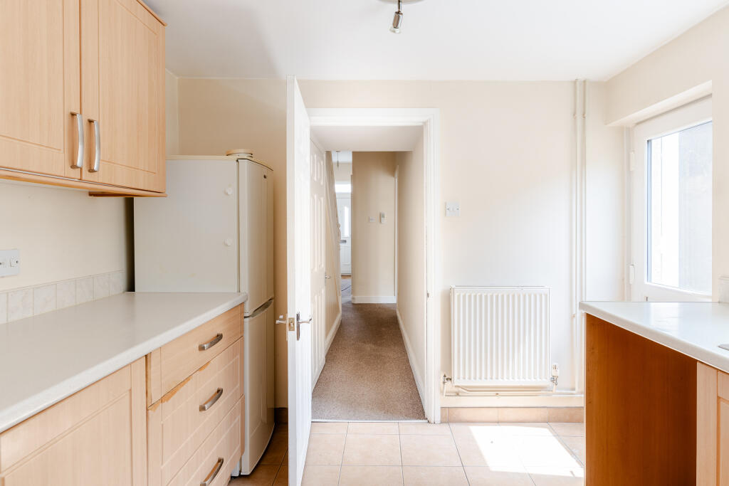 House in Bristol, Avonmouth - More