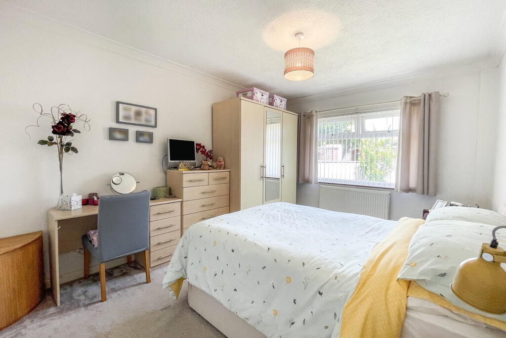Carisbrooke Road, Crownhill, Plymouth, Devon, PL6 5PW - View 5