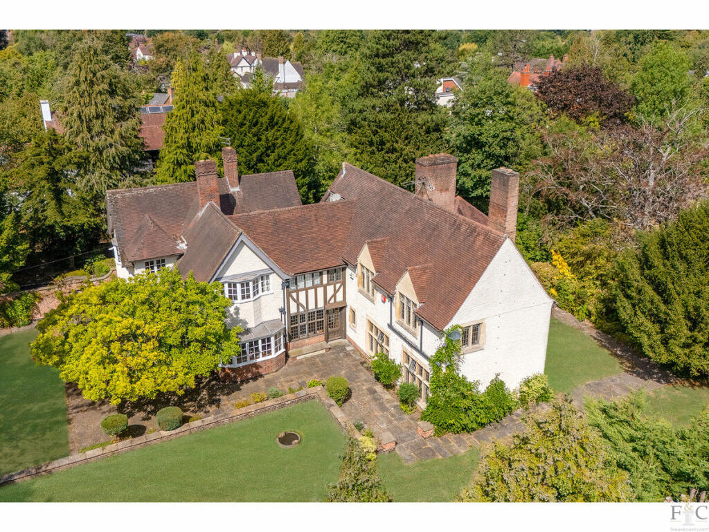 Main image of property: Knighton Grange Road, Leicester, LE2