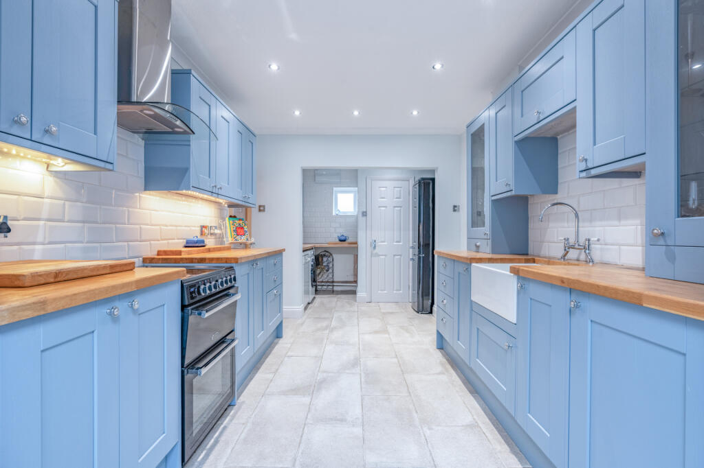 Cedar Crescent, Kidderminster - Widok 4
