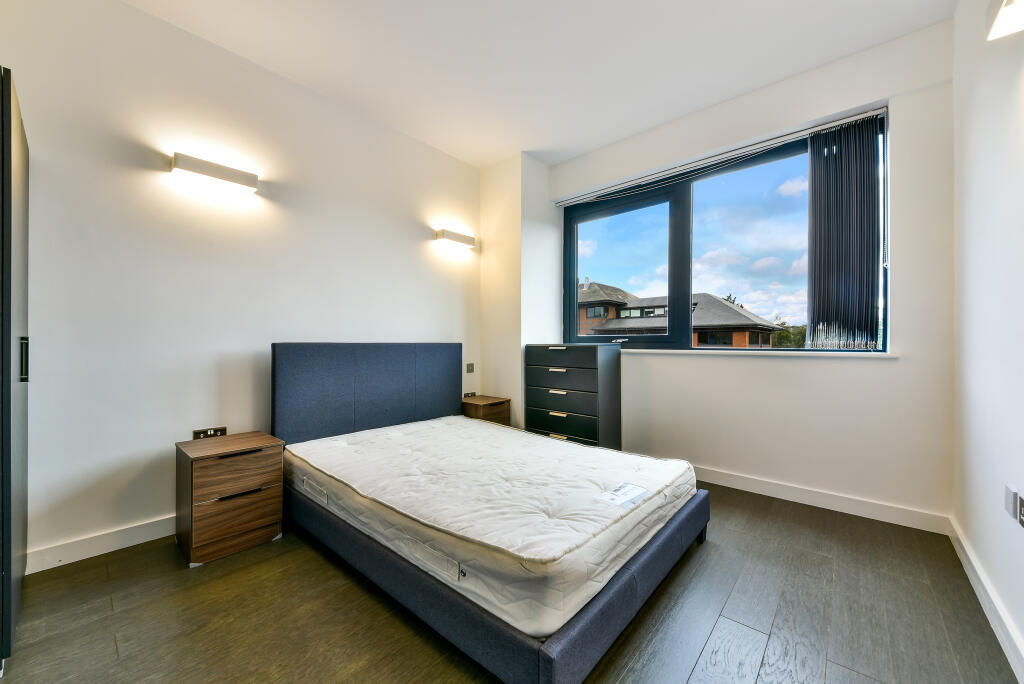 Main image of property: Abbott House, Griffiths Way, St Albans, AL1