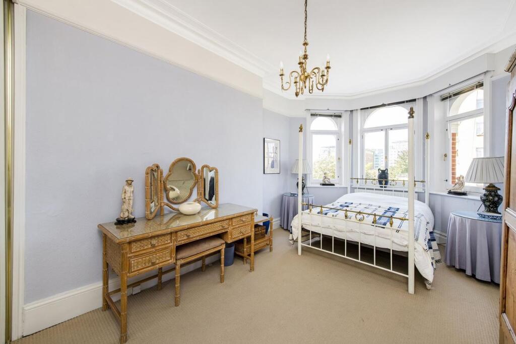 Apartment in London - View 4