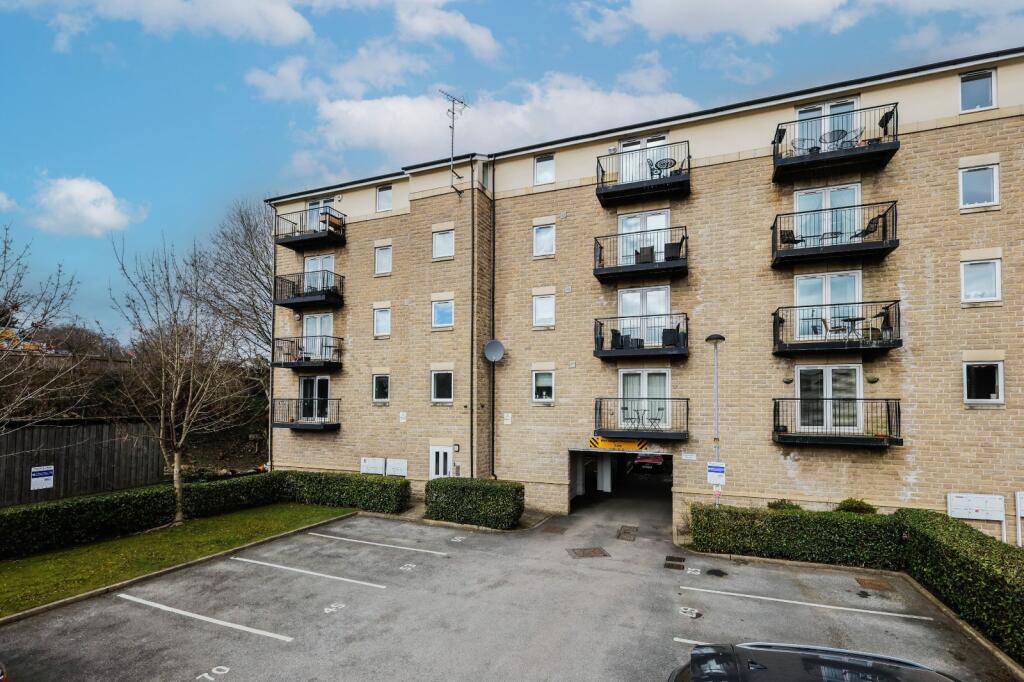 Main image of property: Cornmill View, Horsforth, Leeds, West Yorkshire, LS18