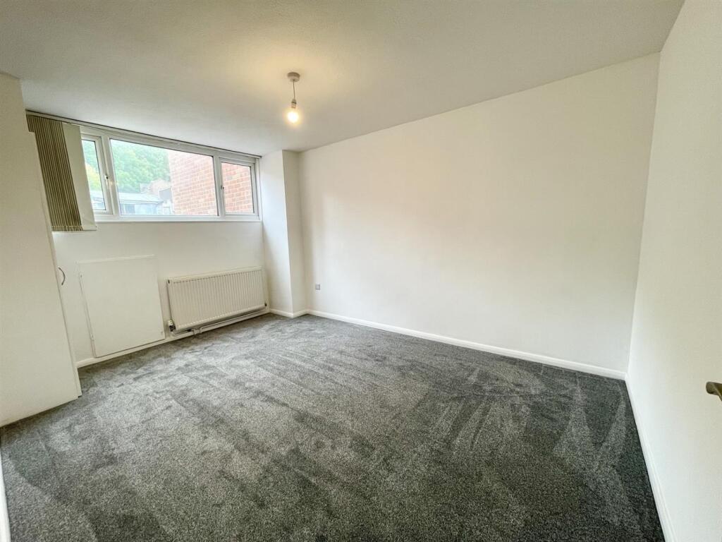 House in Lewes, Newhaven - View 4