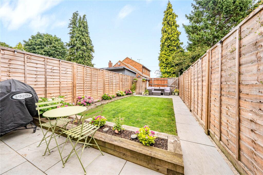 House in London - View 5