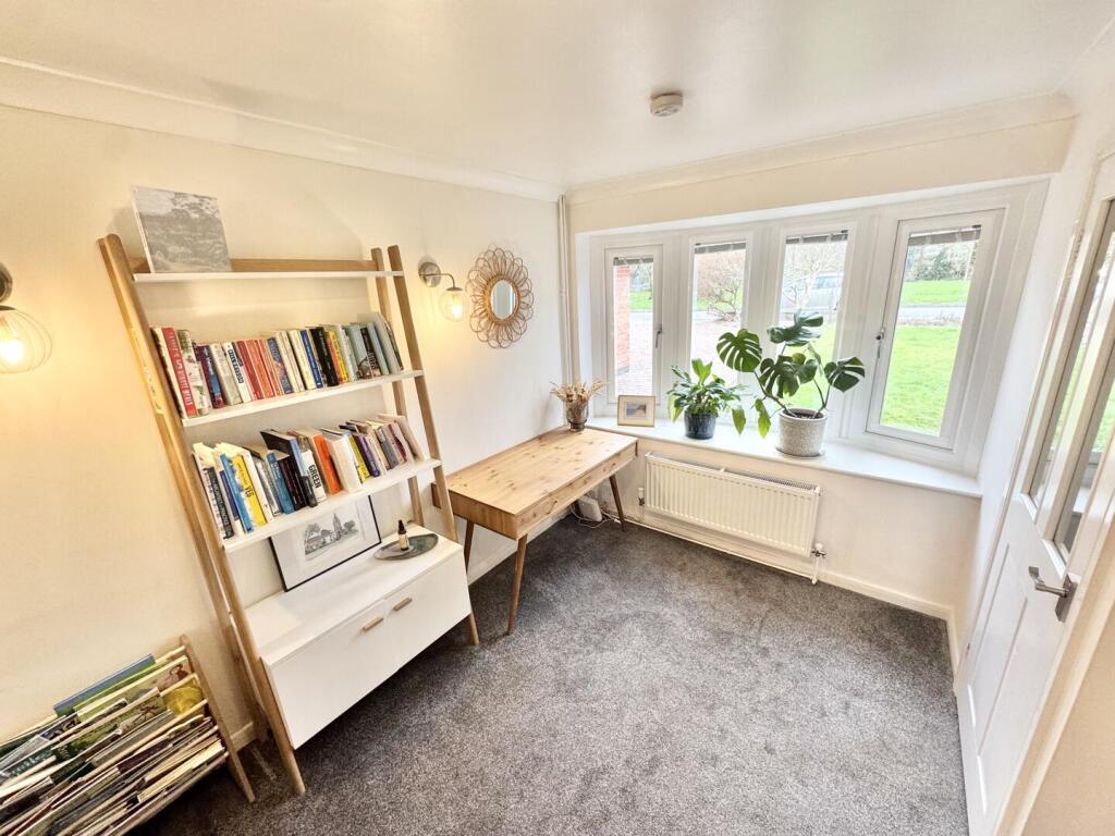 Brierfield Road, Cosby, Leicester photo 3