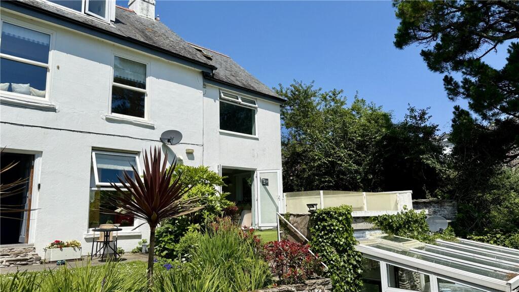 Main image of property: Whiteladies, New Road, Stoke Fleming, TQ6