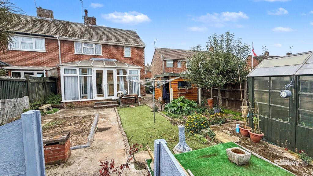 Abbey Road, Edwinstowe, NG21 photo 4