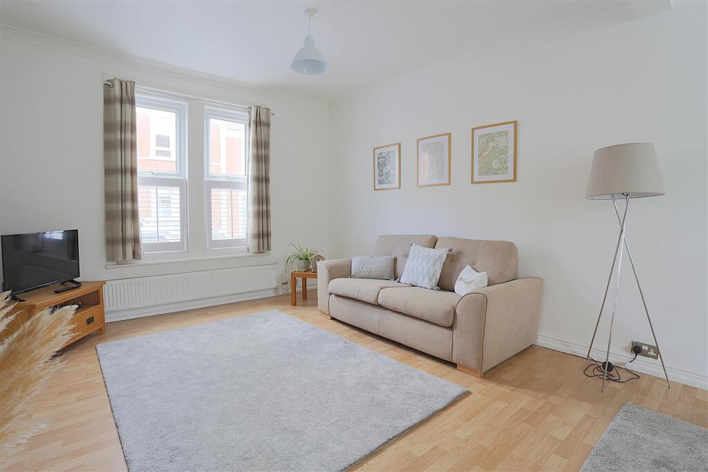 Penpole Avenue, Shirehampton, Bristol - View 4