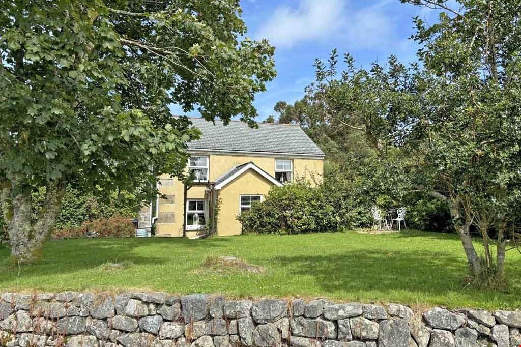 2-bed detached on Gothers, St Dennis - Nr. Goss Moor, Cornwall, £200,000