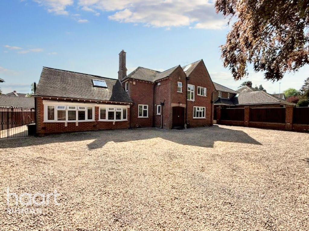 Main image of property: Wellingborough Road, Rushden