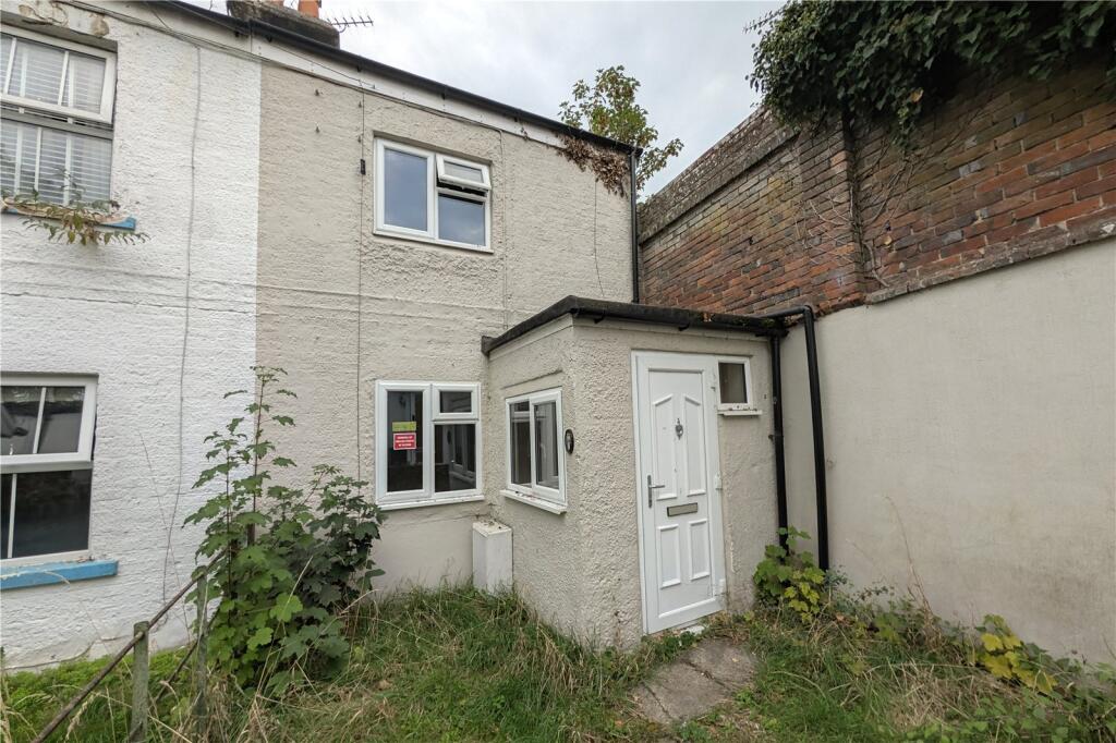 Main image of property: Fencott Place, Basingstoke, Hampshire