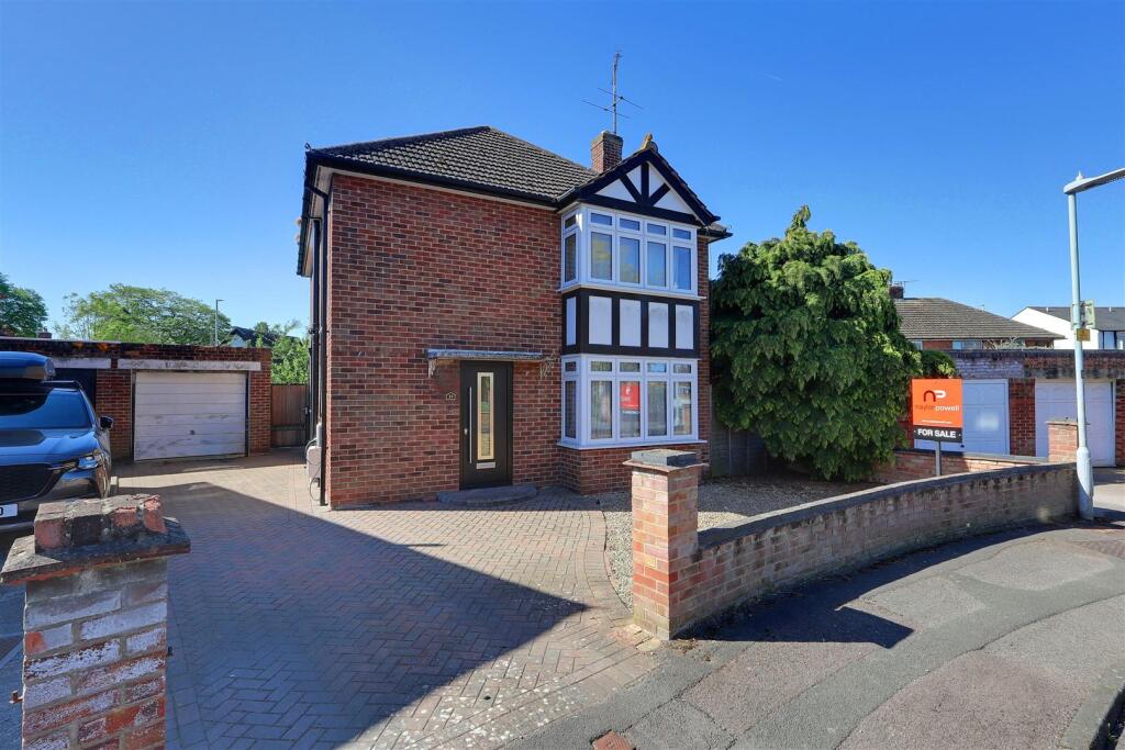 Main image of property: Foxwell Drive, Hucclecote, Gloucester