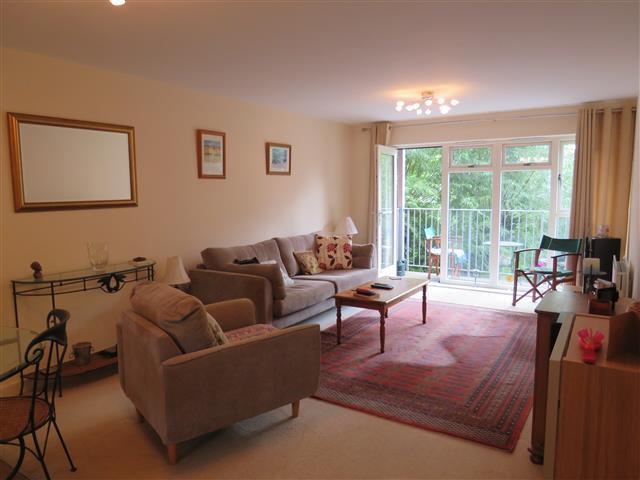 Apartment in Milton Keynes, Bletchley and Fenny Stratford - View 5