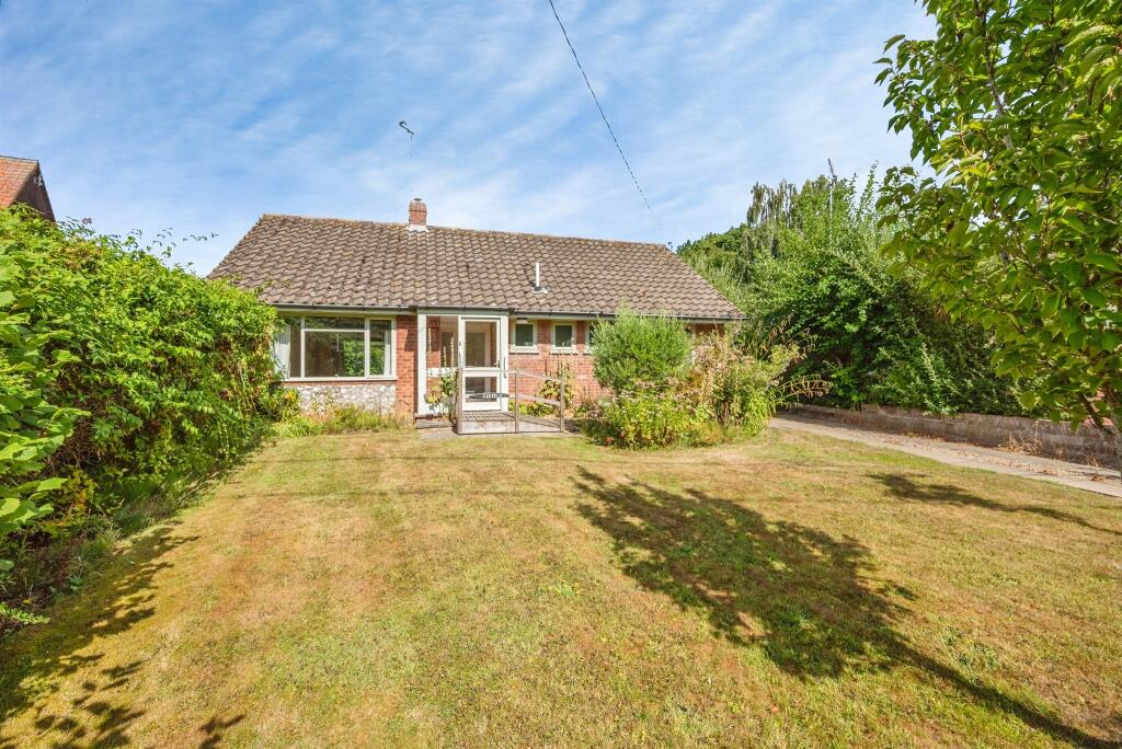 Main image of property: Chapel Road, Aldborough, Norwich