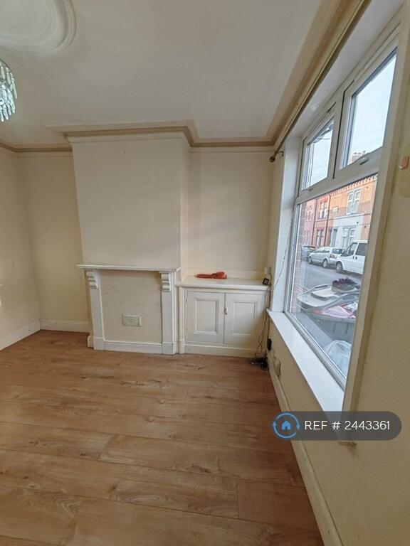 Avon St, Leicester, LE2