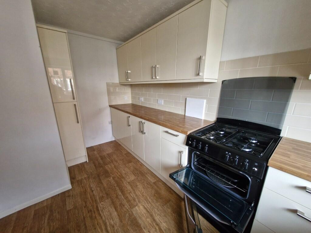 Premier Court, Grantham, Lincolnshire, NG31 photo 2