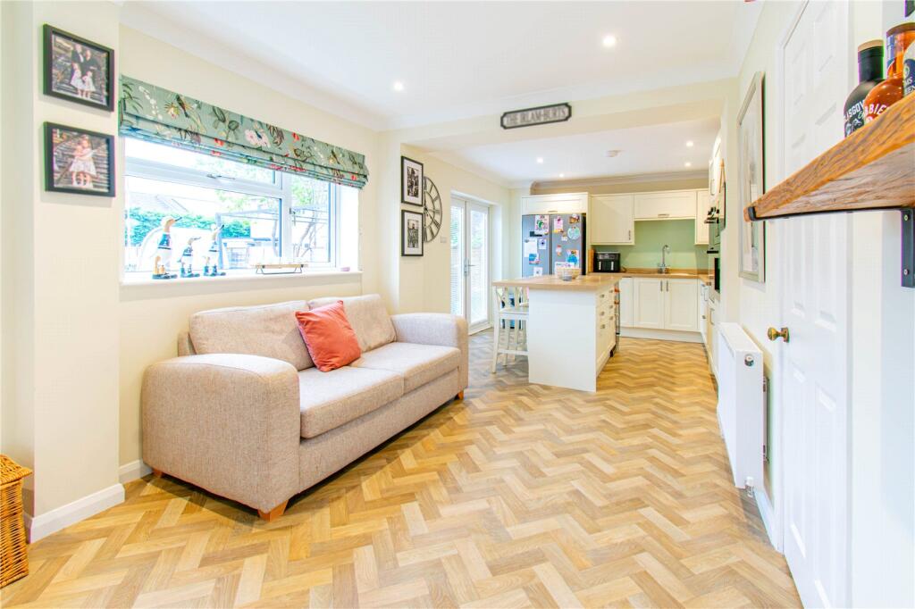 House in Newbury, Wash Common - View 2