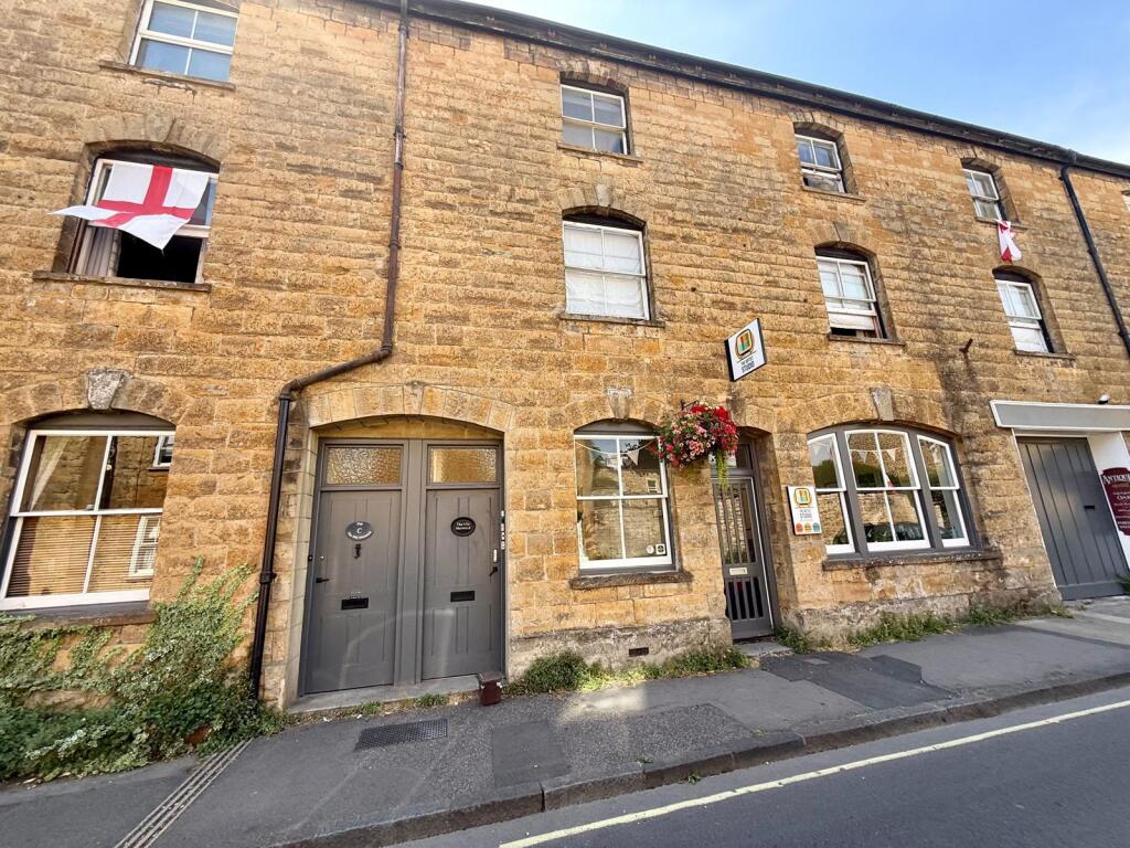 Main image of property: Flat 4, The Old Mermaid, South Street, Sherborne, Dorset DT9 3NG