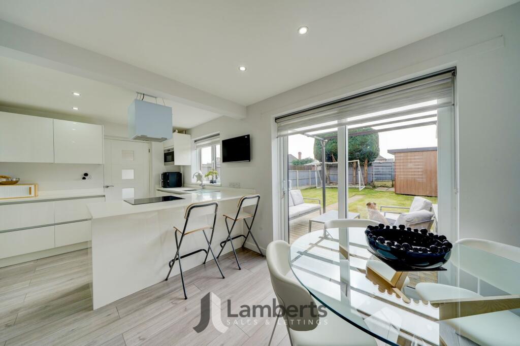 Additional image 3 of Rowland Avenue, Studley, B80