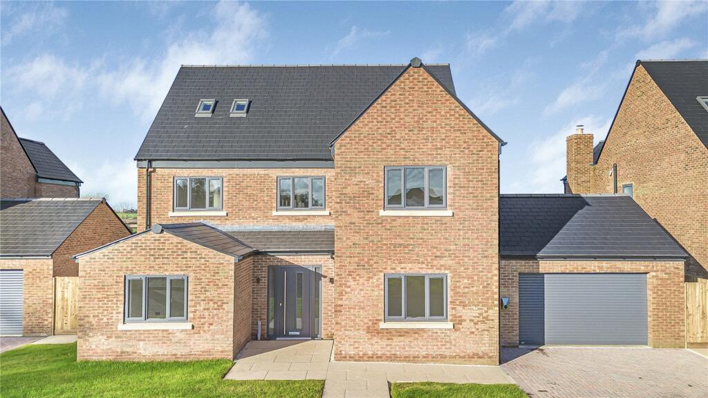 Main image of property: Crimperland Close, Minsterworth, Gloucester, Gloucestershire, GL2