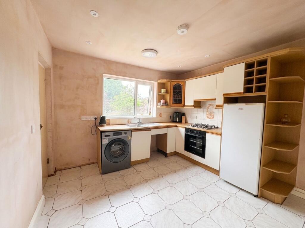 House in Preston - More
