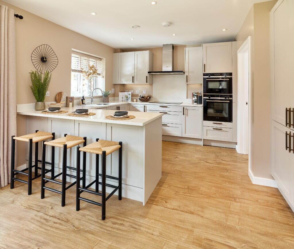 Main image of property: Cowards Lane,
Codicote,
Hitchin,
Hertfordshire,
SG4 8EZ