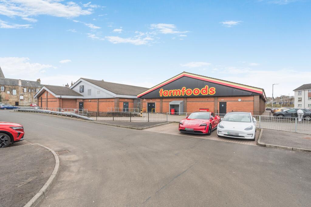 Farmfoods, 8 Manse Place, Airdrie, Scotland, ML6 0AN