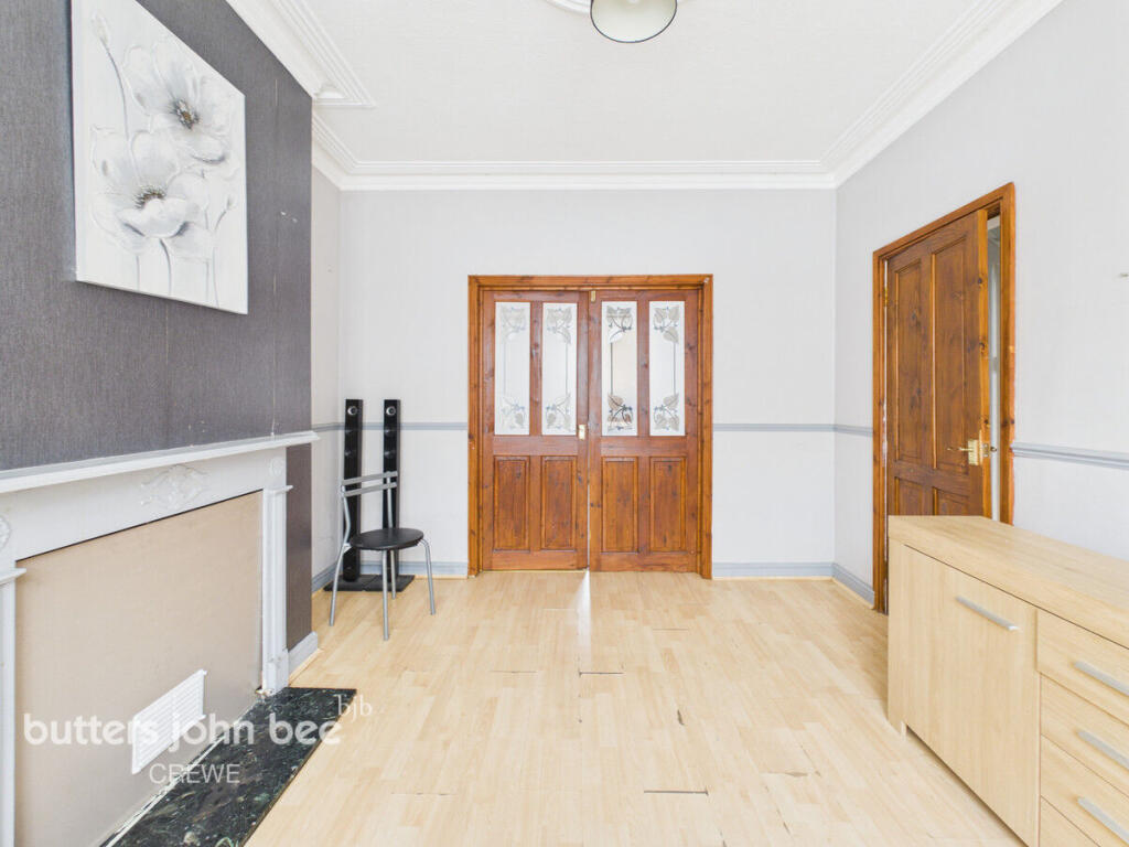 House in Crewe, Cheshire East - View 6