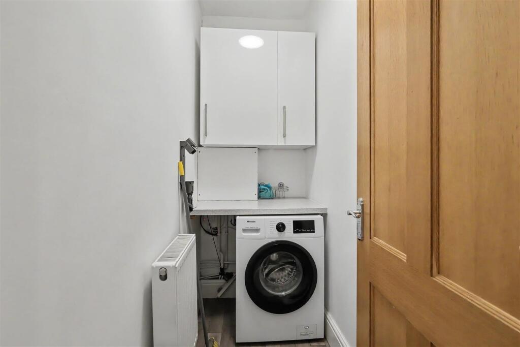 Apartment in Nottingham, West Bridgford - More