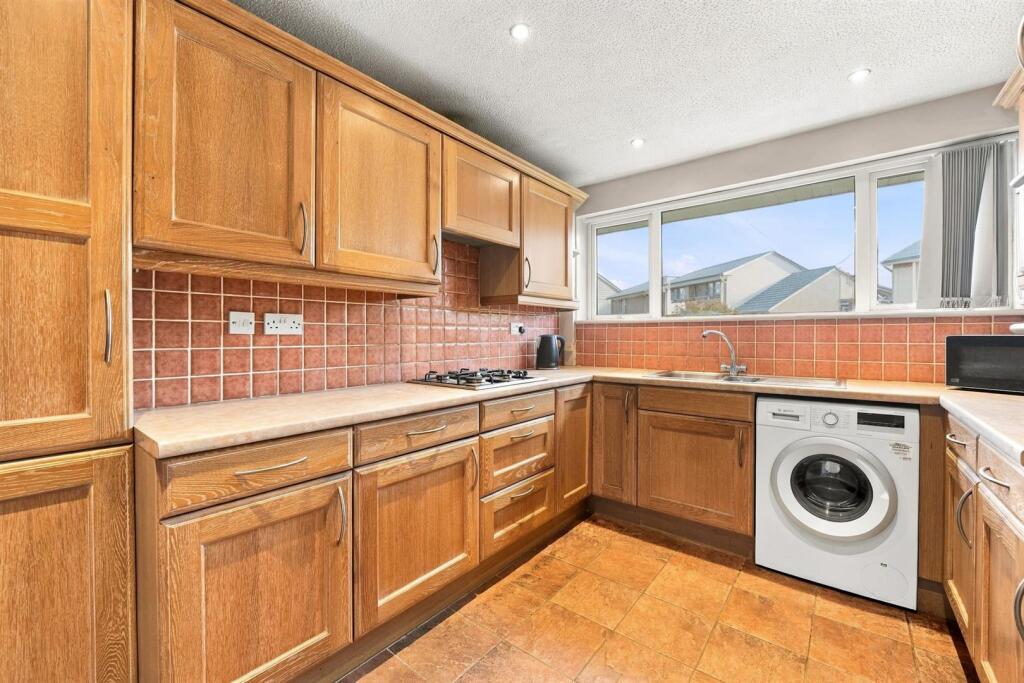 Millbank Drive, Macclesfield photo 3