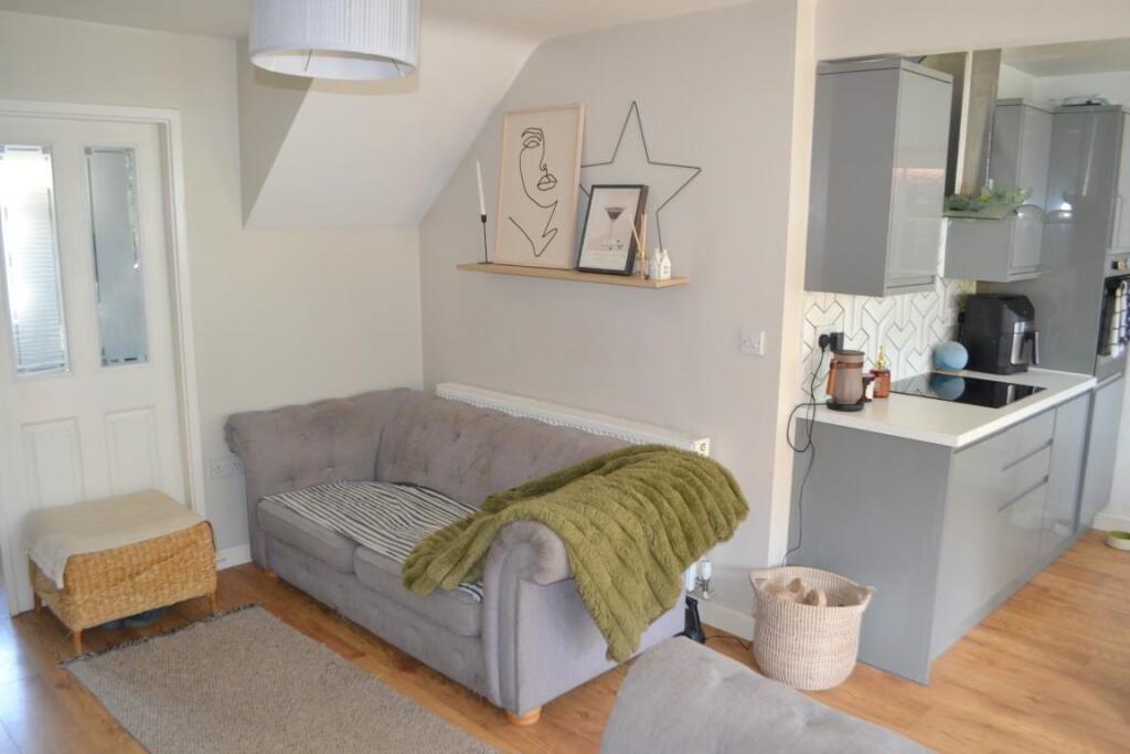 House in Dudley - View 4